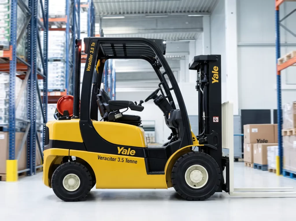 Montacargas-Industrial-3.5-Ton-–-Yale-Veracitor